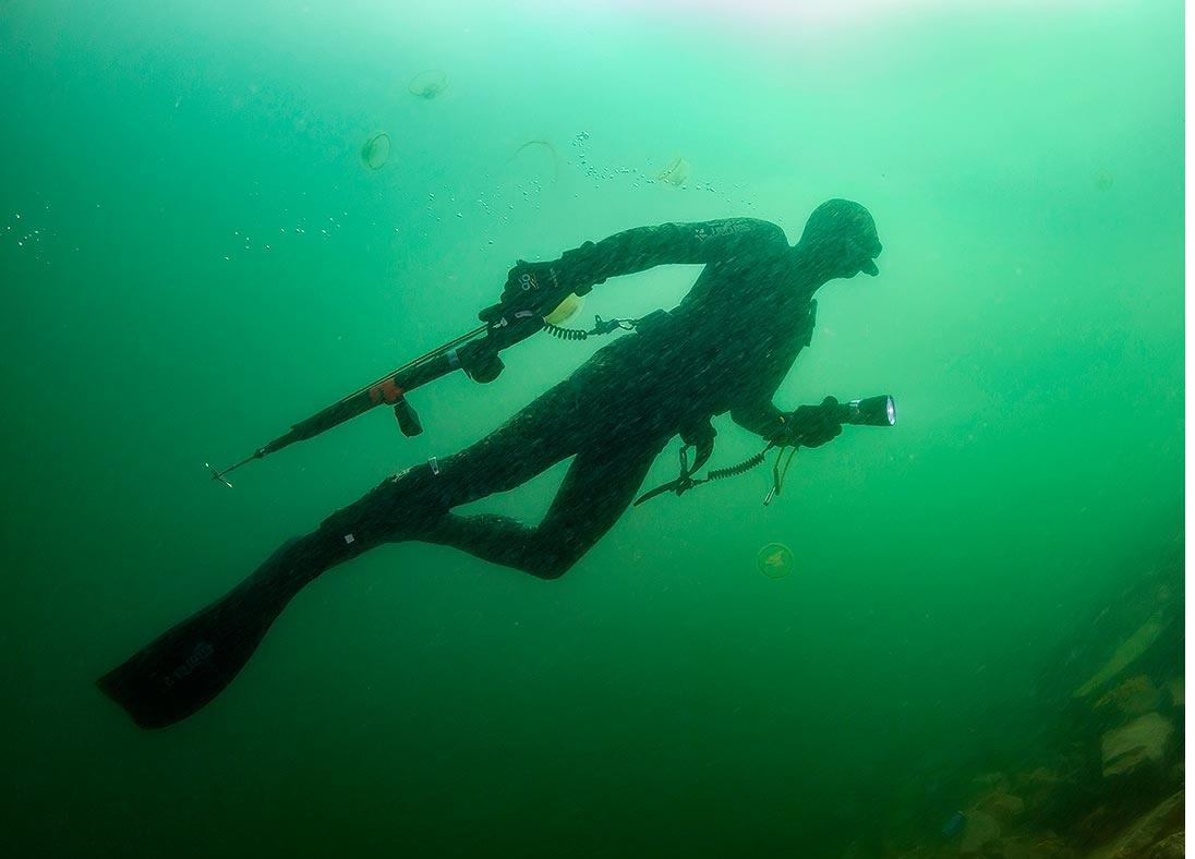 Катушка Omer "Match 30", универсальная,  без линя для  резин.ружей